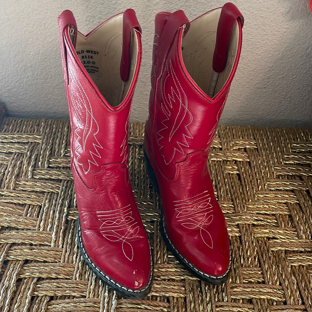 Red boots